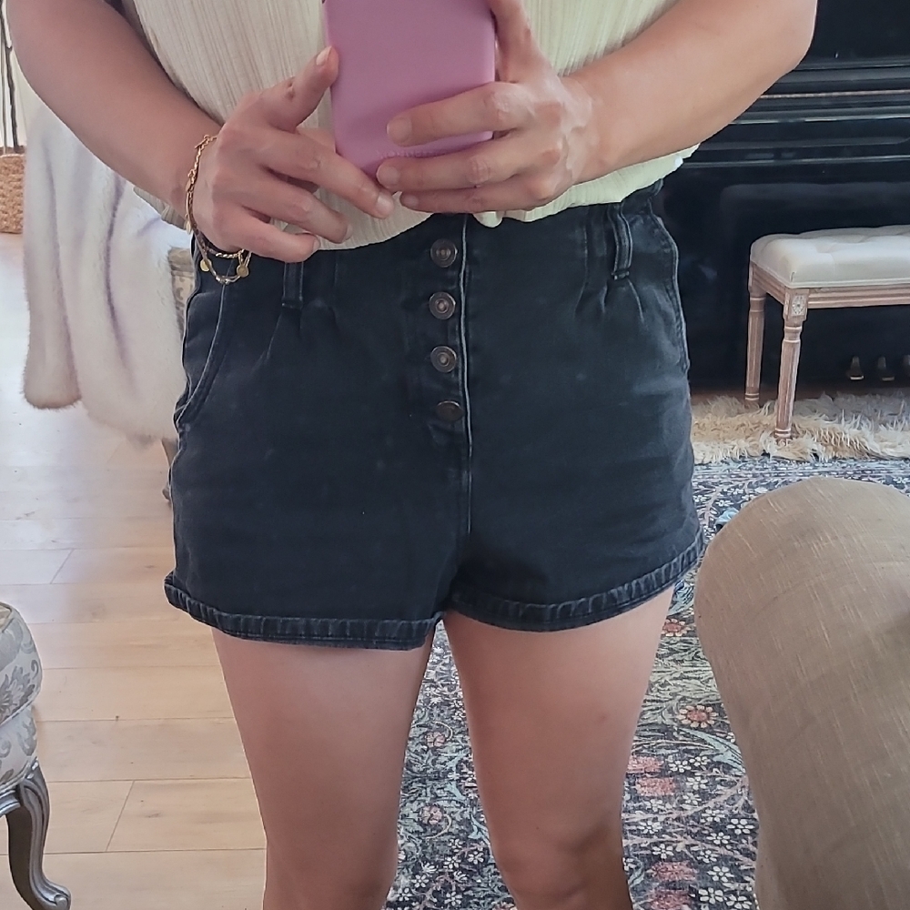 America Eagle High Waisted Mom Shorts